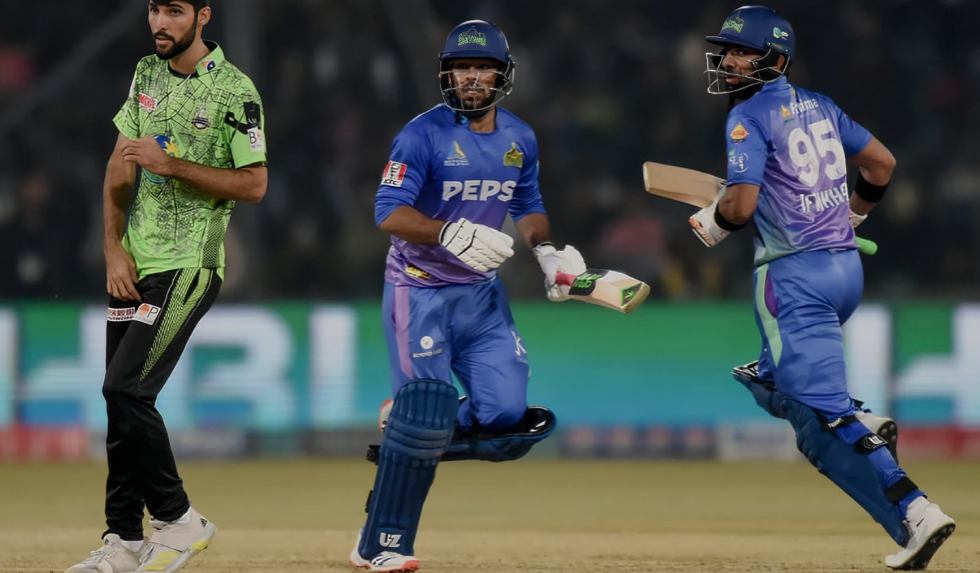 PSL: Lahore Beats Multan Without Rishad Hossain