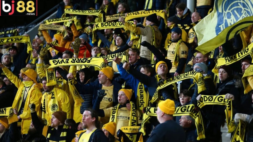 Europa League Semi-Final! Fans Trade Dried Fruit for Tickets!