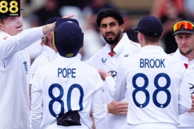 England Dominate Day Two of Test Against Zimbabwe