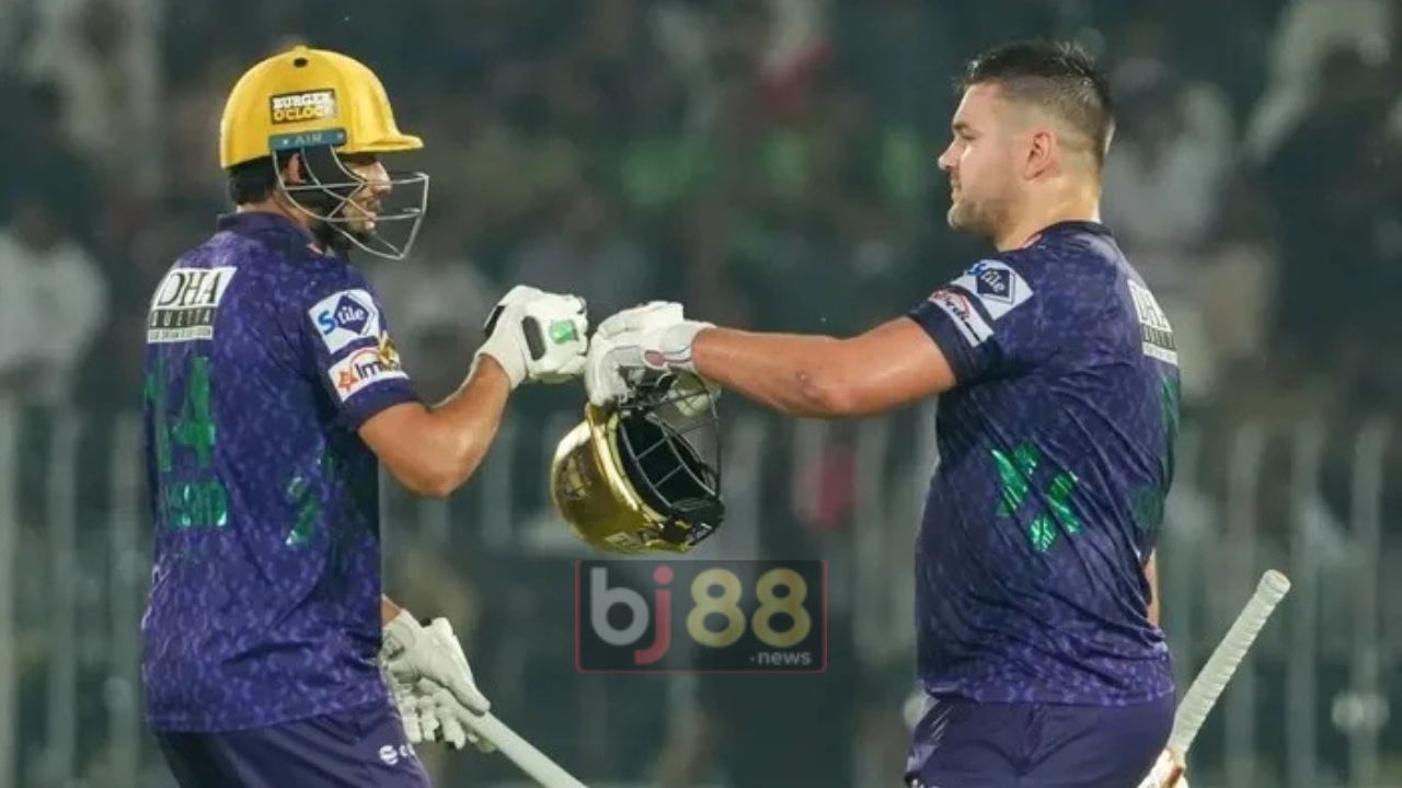 PSL: Quetta Destroys Islamabad with Historic Run Total!
