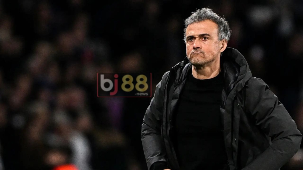 PSG Coach Enrique Says: This Year, We Take the Trophy!