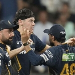 IPL: Gujarat Breaks Mumbai’s Winning Streak and Grabs First Place!