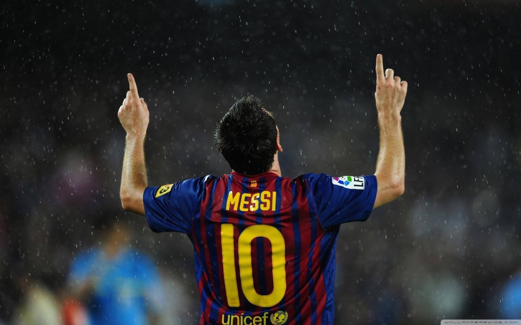 The Legacy of the Number 10 Shirt at Barcelona