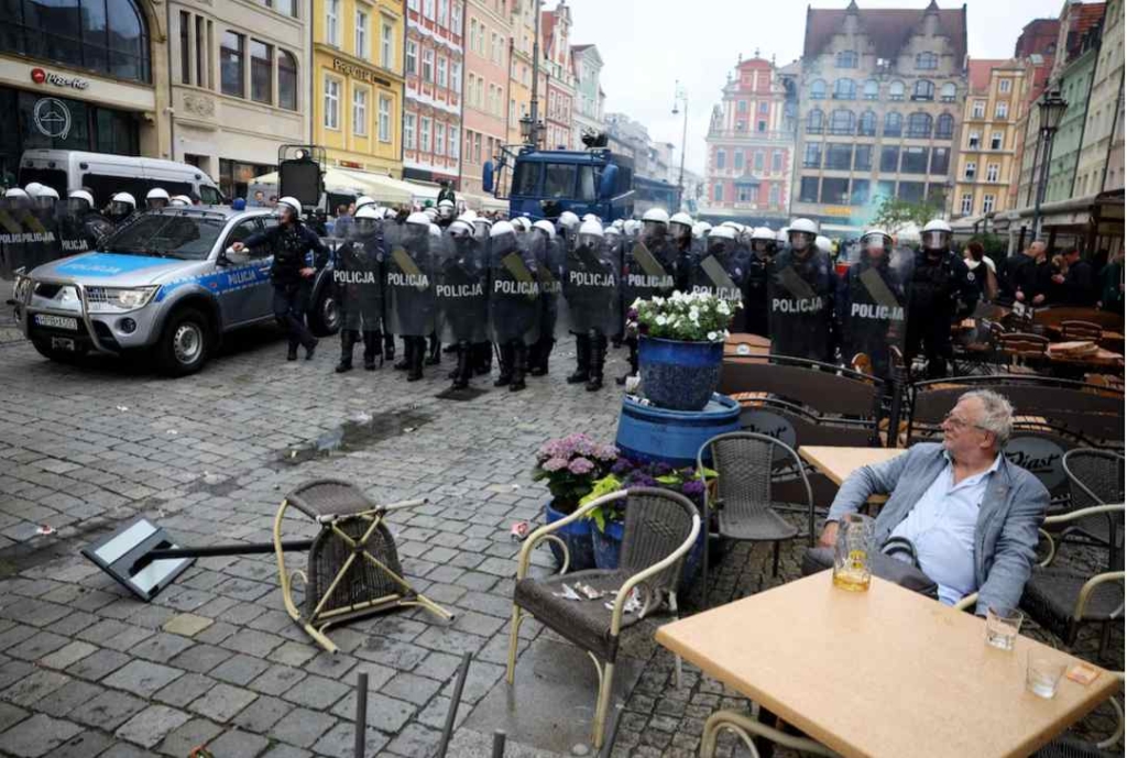 Fans Trouble in Wroclaw Before Big Match