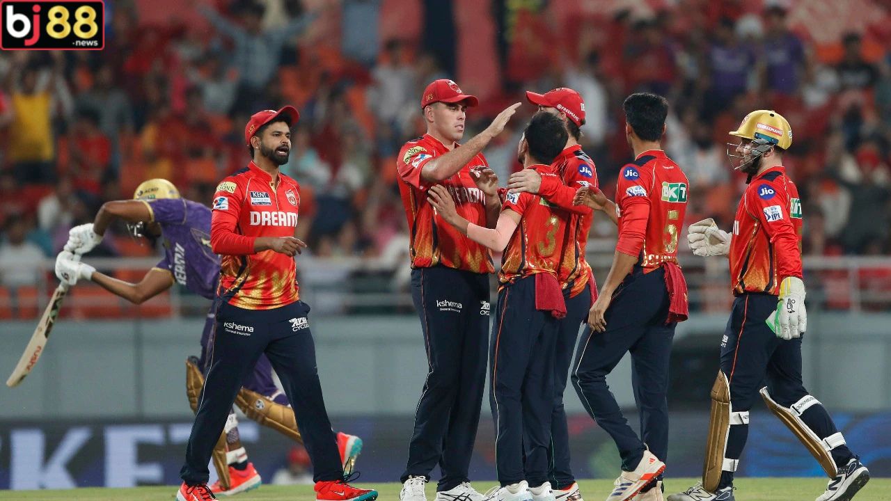 Punjab Crushes Chennai to Climb Up to Second Place