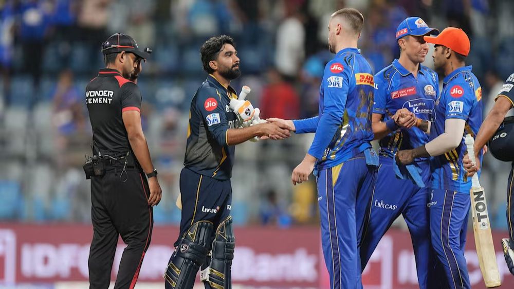 Match Goes to Final Ball – Gujarat Win by 3 Wickets