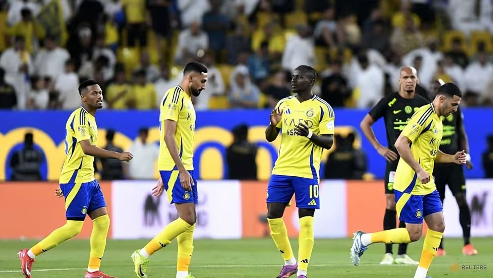 Al Ittihad Takes the Lead, Al Nasr Struggles
