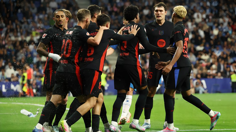 Barcelona Win La Liga After a Dramatic Season