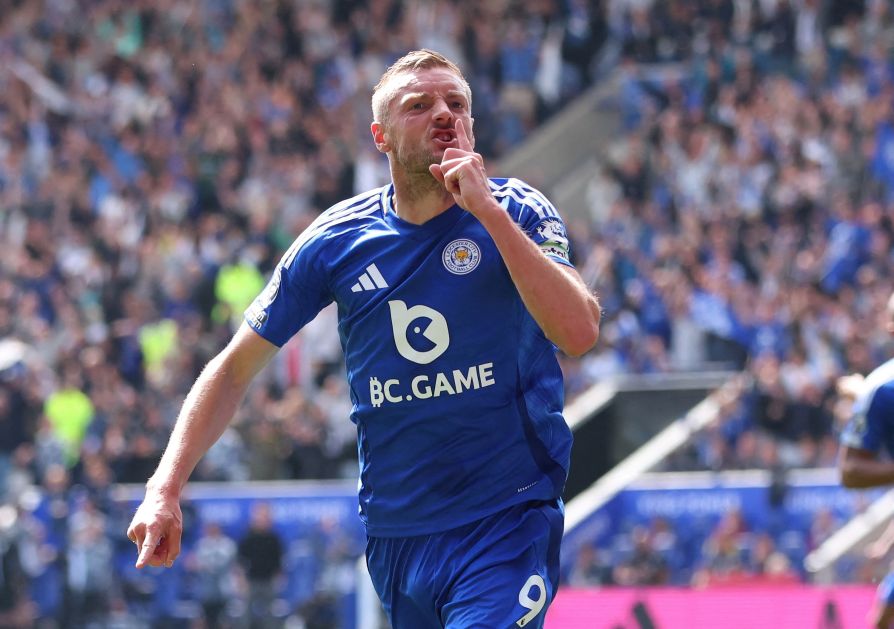 Vardy Opens the Scoring in the 28th Minute