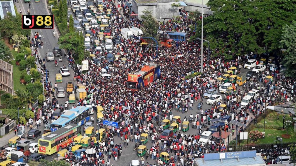 11 Die at Kohli’s Festival – Was It Poor Planning or Mismanagement?