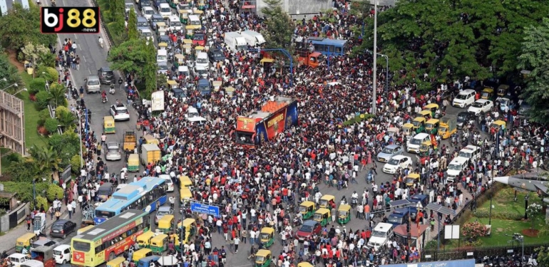 11 Die at Kohli’s Festival – Was It Poor Planning or Mismanagement?