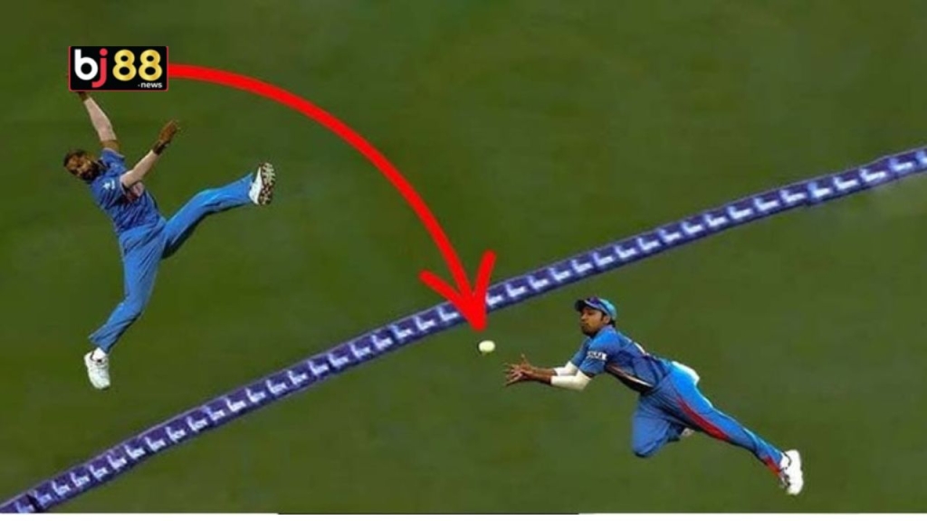 New Cricket Rule: 'Bunny Hop' Catches Now Illegal at the Boundary!