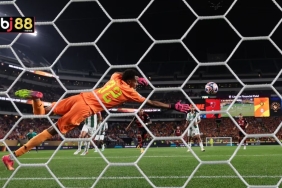 Flamengo Shine Bright with 2-0 Win Over Esperance!