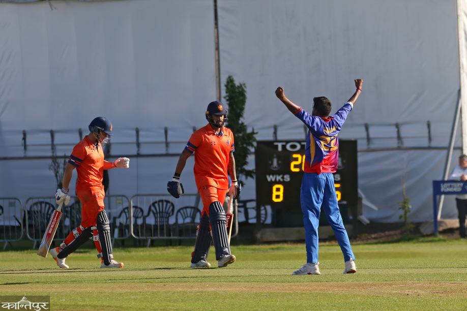 Match Goes to First Super Over
